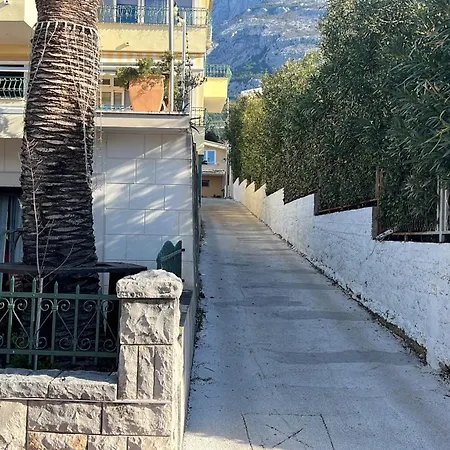 Lady Di Apartment Makarska