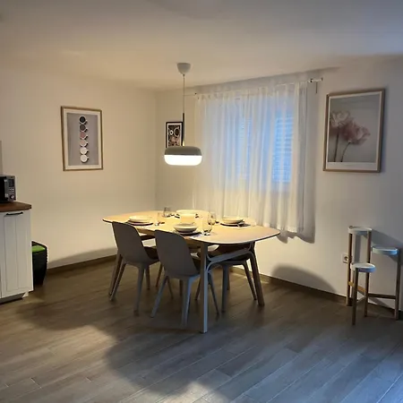 Apartment Lady Di