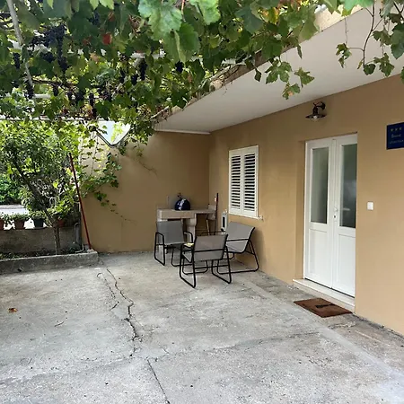 Lady Di Apartmán Makarská